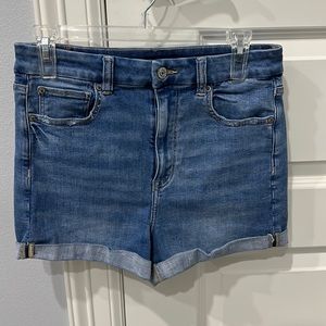 American Eagle Size 8 Denim shorts